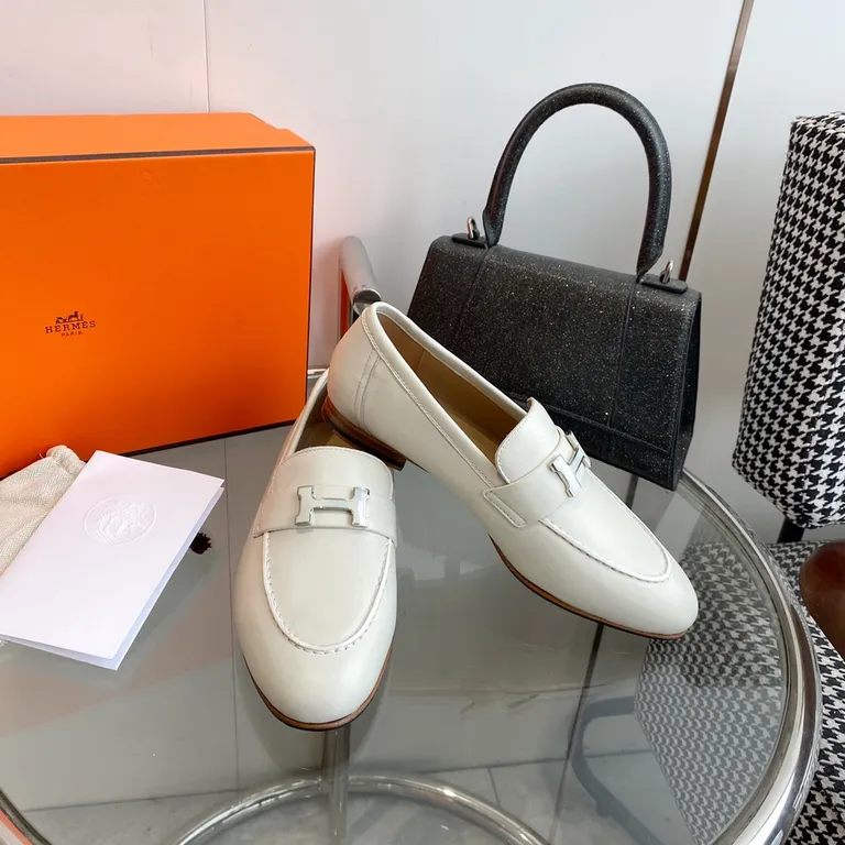 Hermes Shoe 